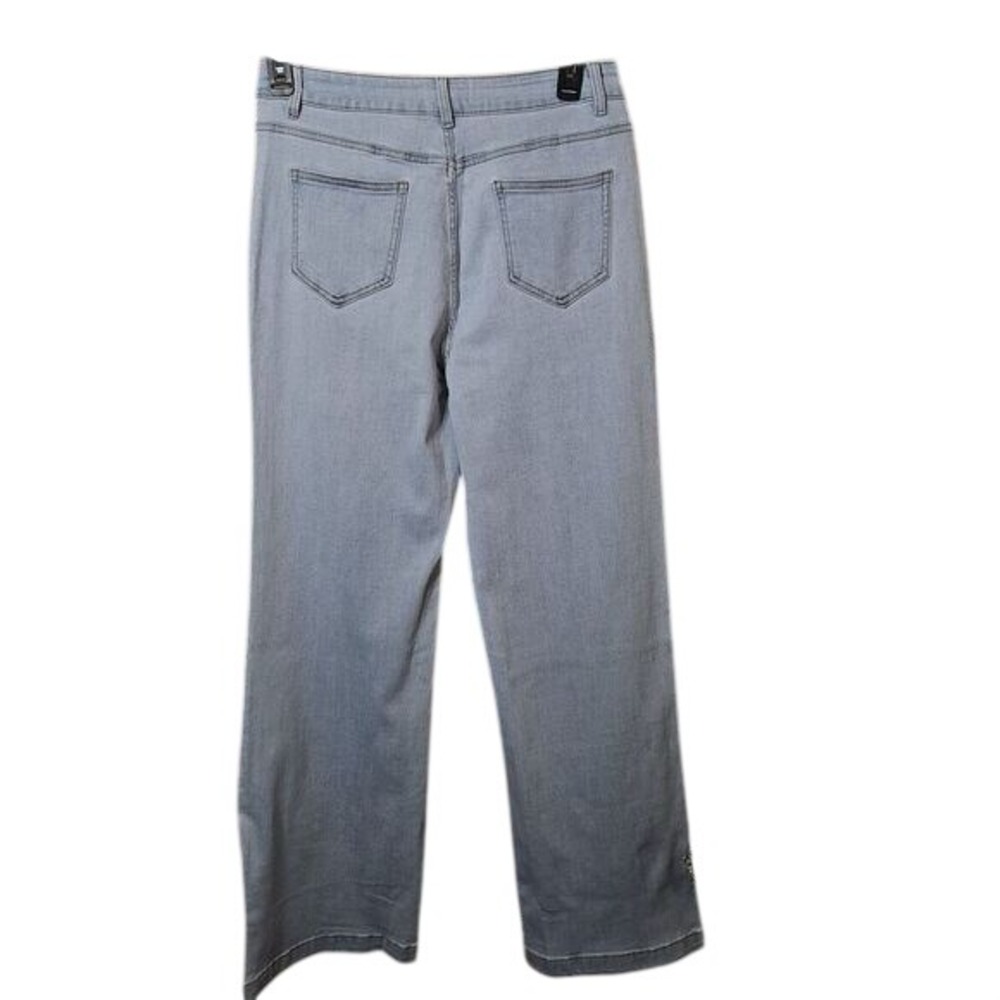 Ettelo Size 14 High Waisted Light Blue Jeans With Seam Details Wide Leg NWT